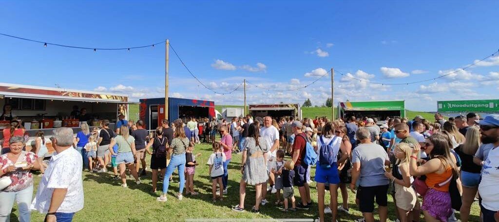 Totaaloplossing catering event buiten binnen
